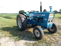Tracteur Ford 5000