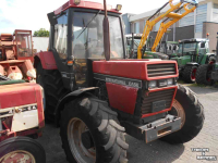 Tracteur Case-IH 844 xla