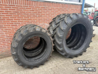 Roues, Pneus, Jantes, Barillets Jumelage Vredestein Vredestein 540/65R38 en 440/65R28 Banden
