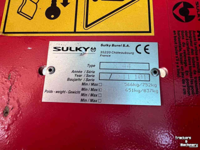 Distributeur d‘engrais Sulky X44 strooier