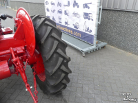 Tracteurs anciens David Brown D25