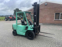Chariot élévateur Mitsubishi FD30K diesel