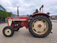 Tracteur International 624