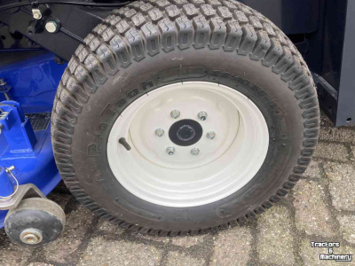 Tracteur Tondeuse Autoporté Iseki SXG 323+