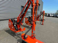 Bras avec tondeuse à fléaux Agrimaster Shark 400 armklepelmaaier