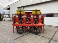 Planteuse de pommes de terre Grimme GL 34 K