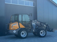 Chargeuse sur pneus Giant G3500