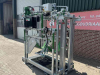 Etable à barre de garrot  Henken Klauwbekapbox  L Hydra Nieuw