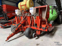 Planteuse de pommes de terre Kverneland UN3200 |Underhaug | Bekerpootmachine