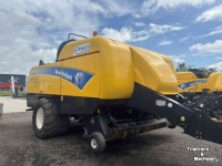 Presses New Holland BB9080