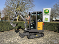 Pelles sur chenilles Volvo EC18E