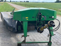 Faucheuse John Deere 328. kuhn fc283