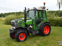 Tracteur pour vignes et vergers Fendt 210V Vario Profi