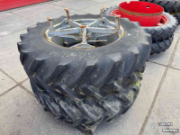 Roues, Pneus, Jantes, Barillets Jumelage  Dubbellucht 16.9 - R34  5 ster molcon