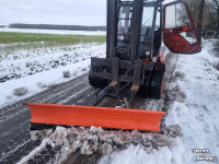 Matériel de déneigement ATMP sneeuwschuiver lepelsteek