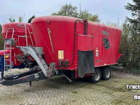 Mélangeuse Verticale Peecon Biga Twin VME 107-30 Voermengwagen