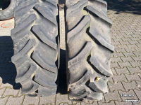 Roues, Pneus, Jantes, Barillets Jumelage Good Year 13.6/24