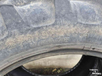 Roues, Pneus, Jantes, Barillets Jumelage Alliance 270/95R32
