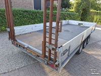 Remorque automobile jusqu’ à 3500 Kg  Kuiphuis 3500kg autoaanhanger met oprijplaten