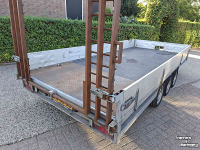 Remorque automobile jusqu’ à 3500 Kg  Kuiphuis 3500kg autoaanhanger met oprijplaten