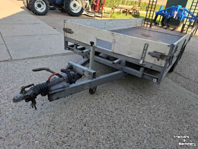 Remorque automobile jusqu’ à 3500 Kg  Kuiphuis 3500kg autoaanhanger met oprijplaten