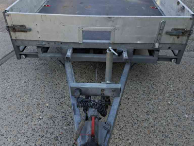 Remorque automobile jusqu’ à 3500 Kg  Kuiphuis 3500kg autoaanhanger met oprijplaten