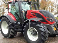 Tracteur Valtra T234A Tractor