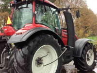 Tracteur Valtra T234A Tractor