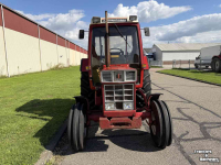 Tracteur International 745XL 2wd MARGE!