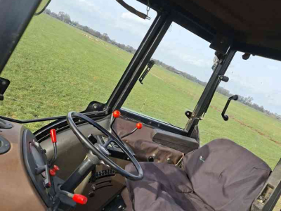 Tracteur John Deere 1850