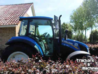 Tracteur New Holland T5.105 met luchtreminstallatie