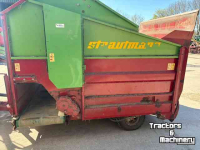 Distributeur de fourrage en bloc Strautmann Blokkenwagen