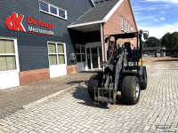 Chargeuse sur pneus Giant V4502T