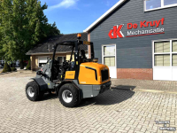 Chargeuse sur pneus Giant V4502T