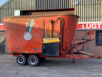 Mélangeuse Verticale Peecon VME 200 Voermengwagen Voermachines