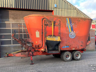 Mélangeuse Peecon VME 200 Voermengwagen Voermachines