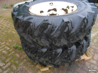 Roues, Pneus, Jantes, Barillets Jumelage Kleber 16.9r30