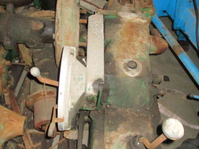 Pièces d‘occasion pour tracteurs Deutz d40 d 30  serie en 3005 en 4005  serie