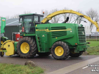 Ensileuse automotrice John Deere 7450