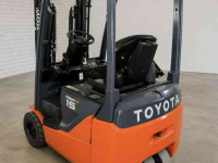 Chariot élévateur Toyota Trigo 48 - 15
