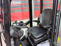 Chargeuse sur pneus Kubota RT220-2a nieuw. ( Giant G2300 X-tra HD ) Cabine
