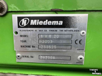Remplisseur de caisses Miedema AKV20 kistenvuller  Miedema AKV20 automatische kistenvuller  Bandbreedte 70 cm