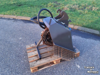 Fraiseuse de souches Hemos S 550-040