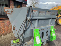 Épandeur de sciure pour des logettes Ceres BS2000 Zaagselstrooier Boxenstrooier instrooibak diversen