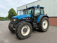 Tracteur New Holland 8360