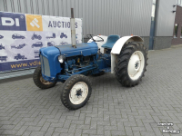 Tracteur Fordson Dexta