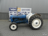 Tracteur Fordson Dexta