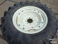 Roues, Pneus, Jantes, Barillets Jumelage Kleber 360/70R28