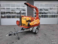 Déchiqueteuse de bois Ducker HM 200
