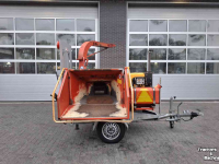 Déchiqueteuse de bois Ducker HM 200